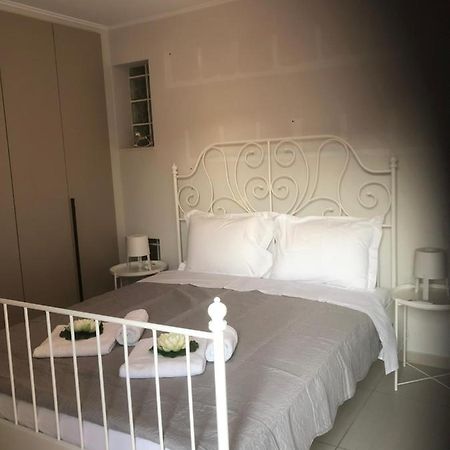 אתונה Maisonette Lux Modern Next To Metro Kerameikos 3 Rooms מראה חיצוני תמונה